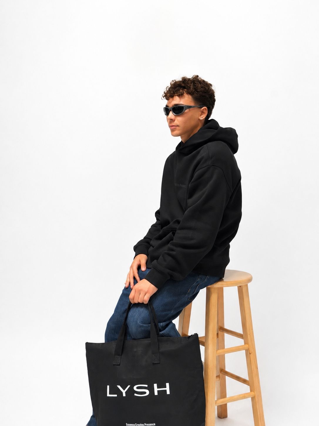 Oversized Hood ALLBLK (LIMITED EDITION)