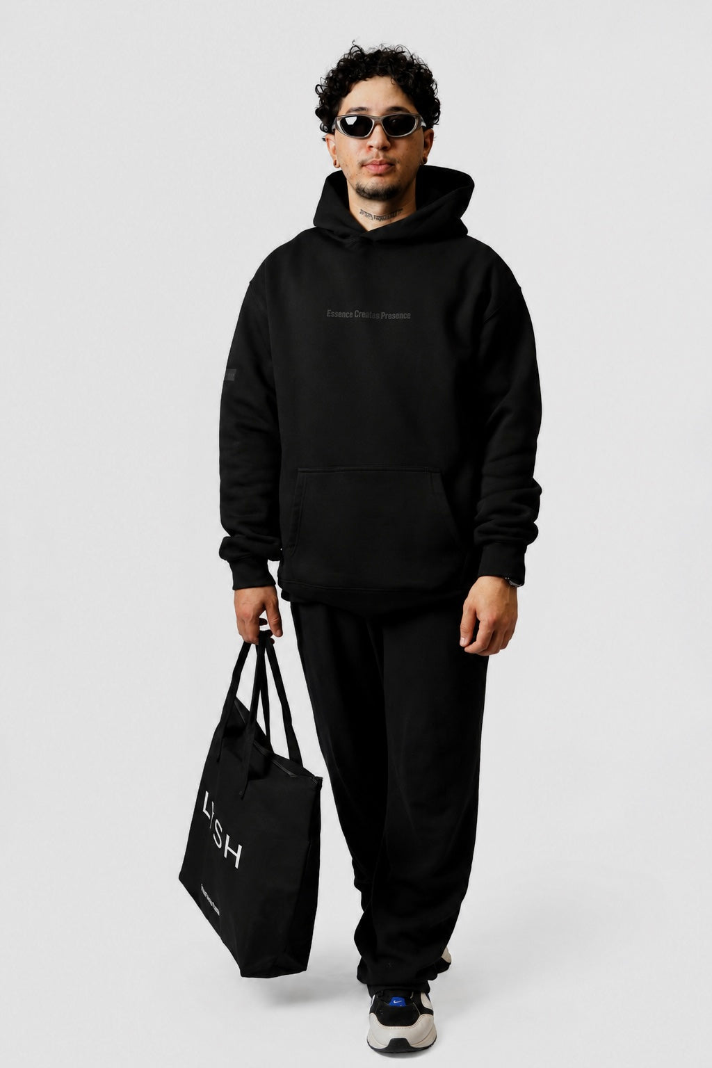 Oversized Hood ALLBLK (LIMITED EDITION)